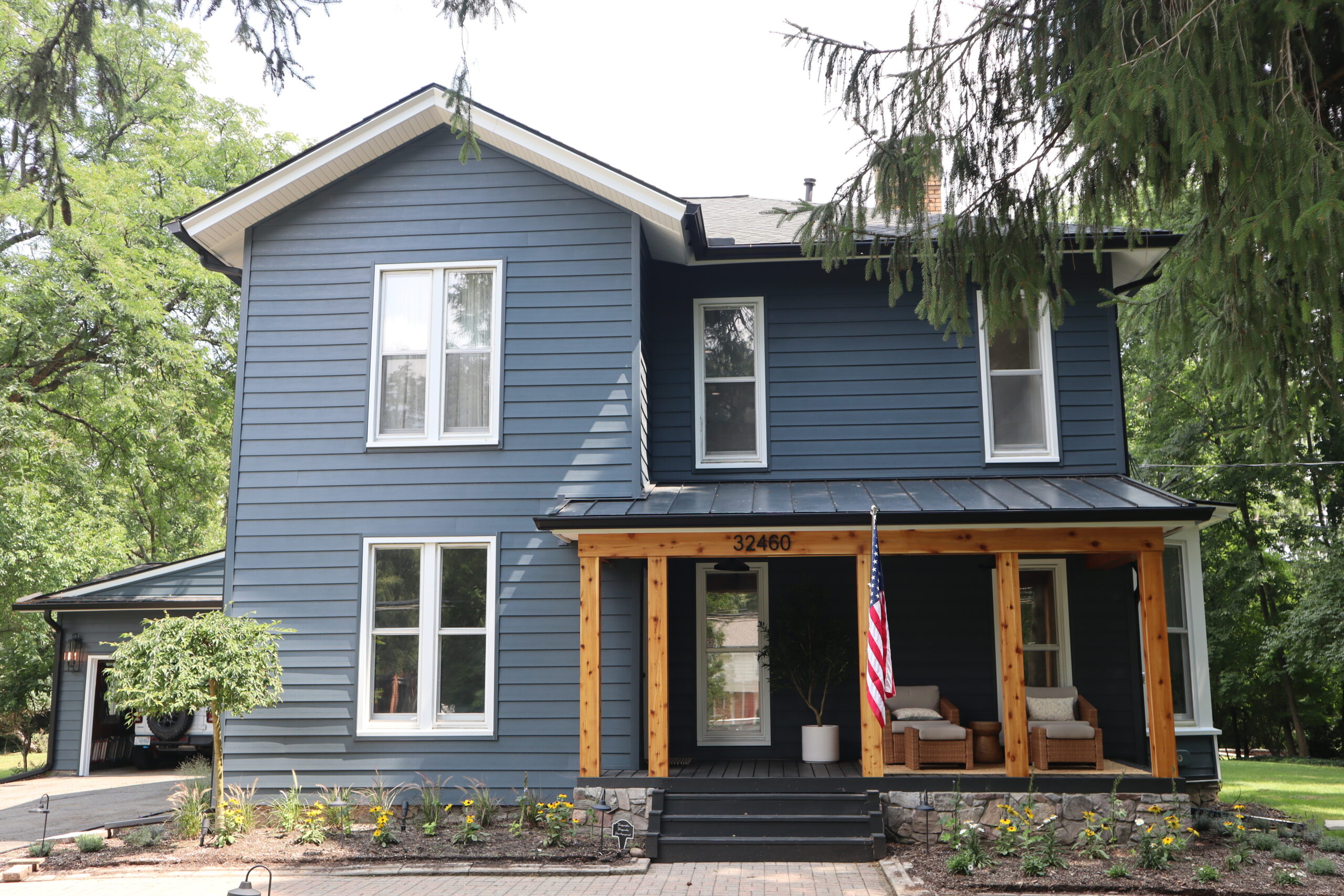 Everlast Siding Farmhouse Level Up Improvement